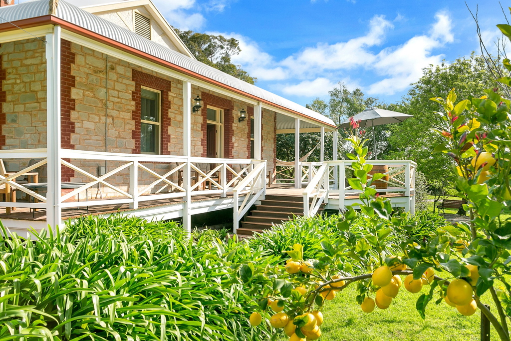 11 Martin Road, Willunga South Sold by Giordano & Partners