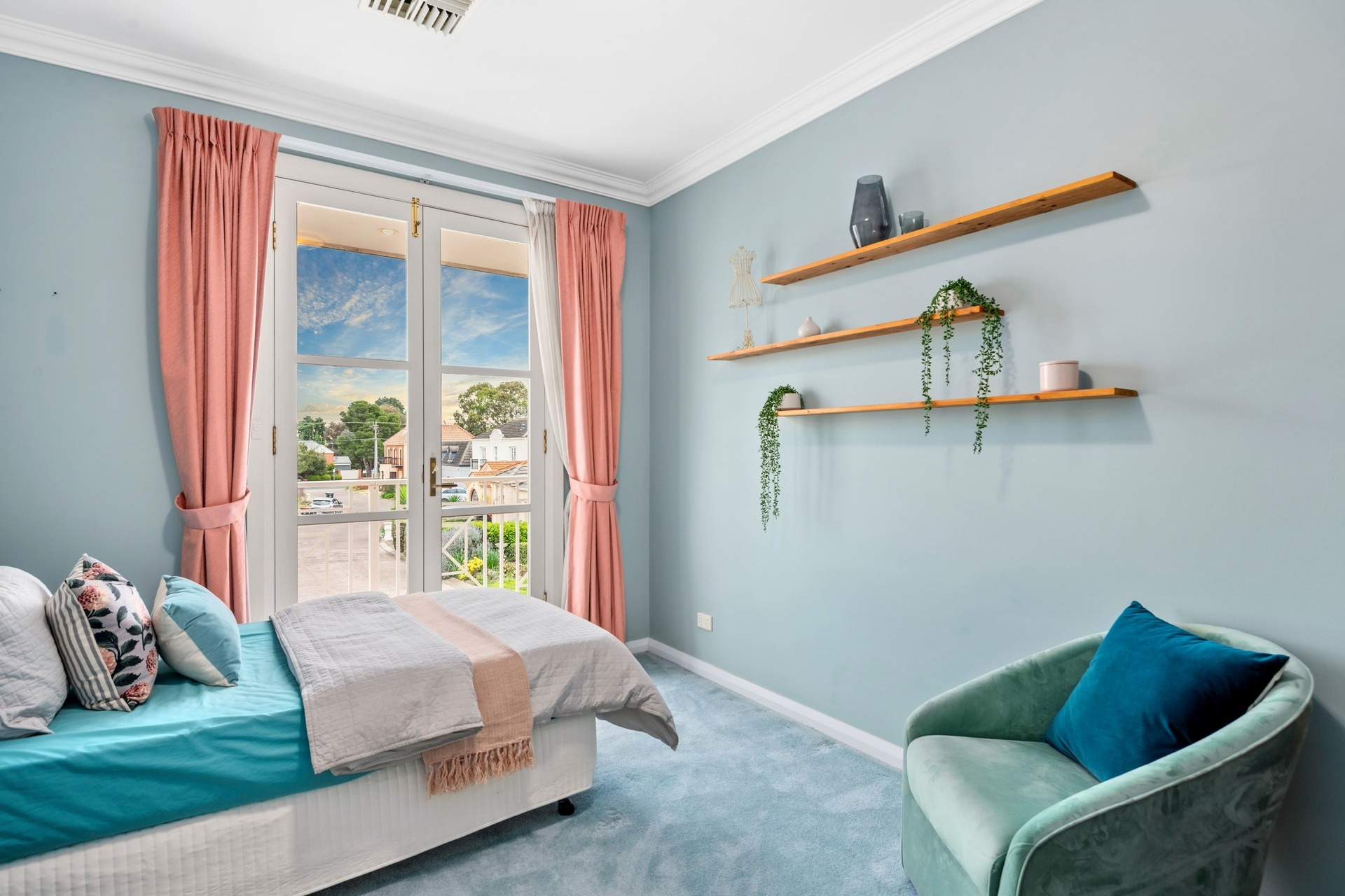 8 Deakin Grove, Glenside Sold by Giordano & Partners - image 20