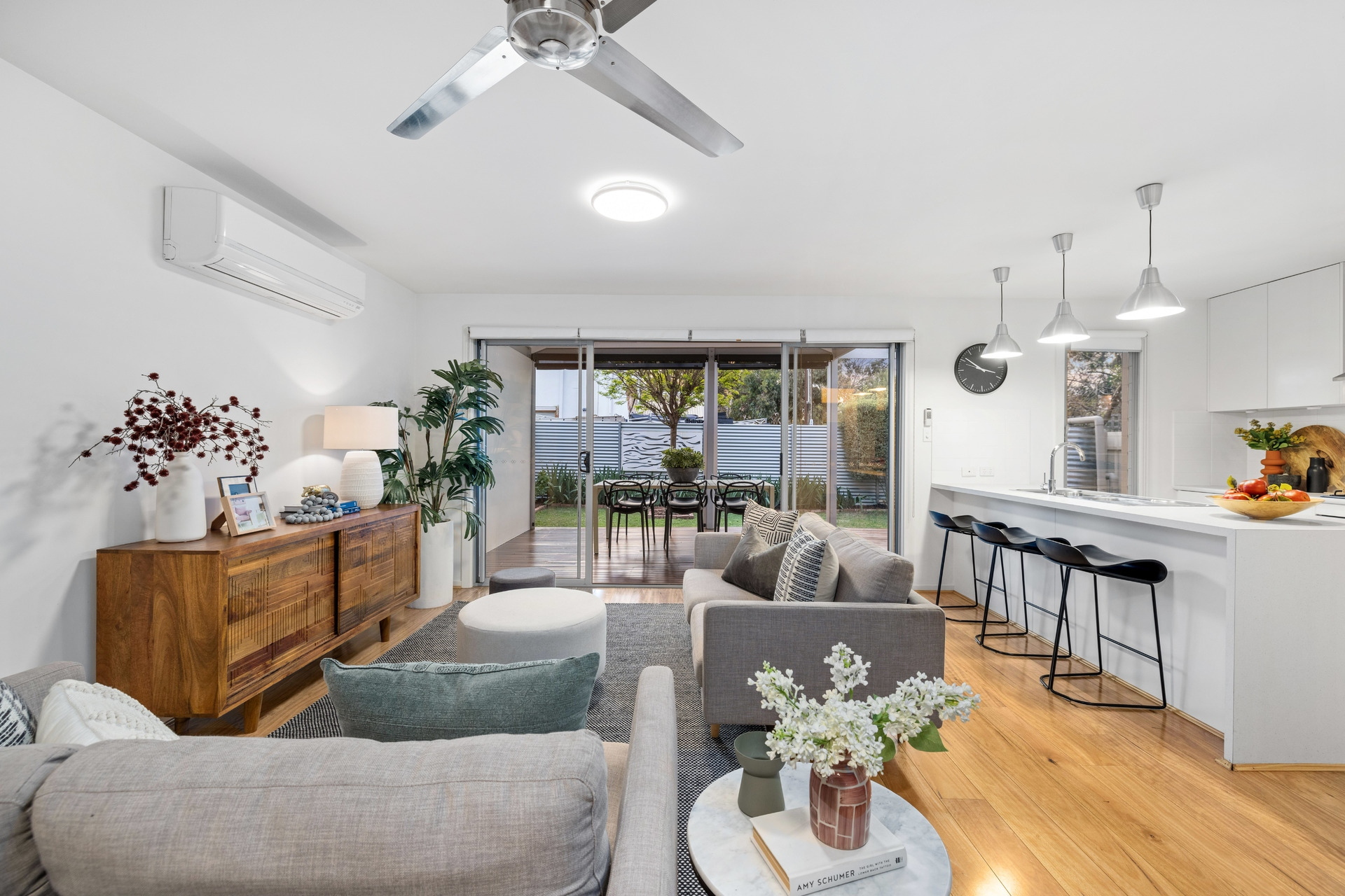 40 Hampton Street South, Goodwood Sold by Giordano & Partners - image 2