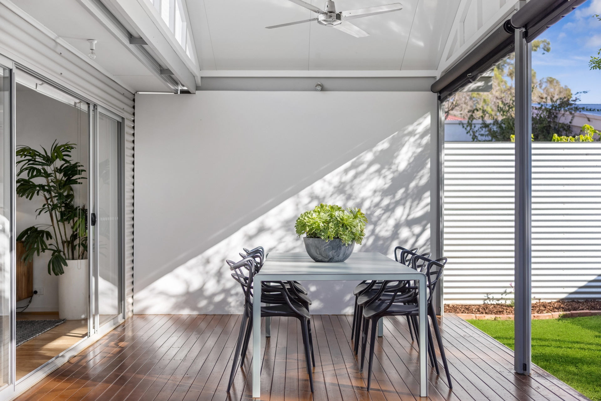 40 Hampton Street South, Goodwood Sold by Giordano & Partners - image 12