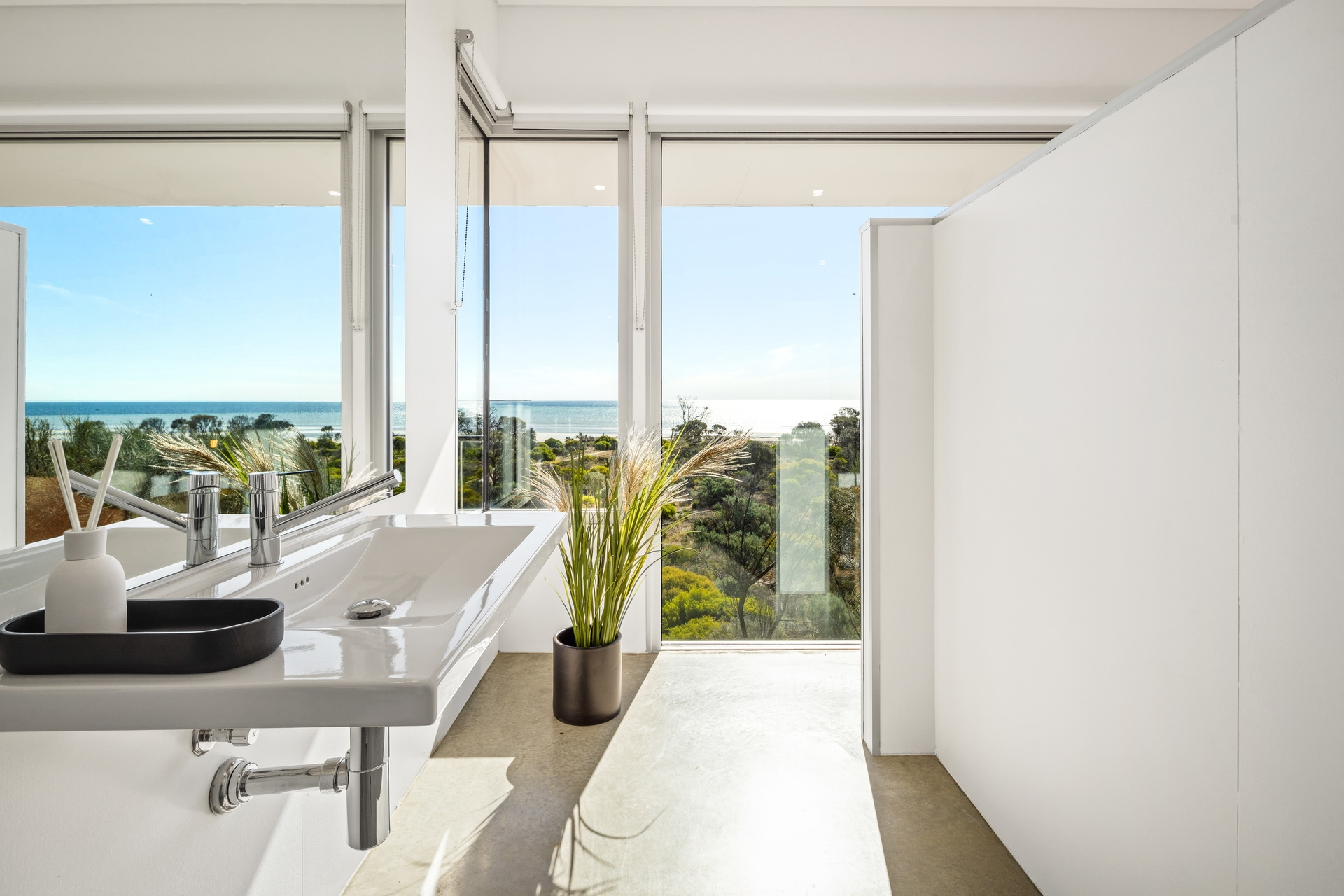 400 Coopers Beach Road, Nalyappa Sold by Giordano & Partners - image 24