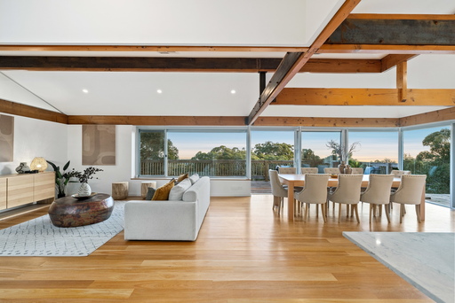 8 Heather Road, Crafers West Sold by Giordano & Partners