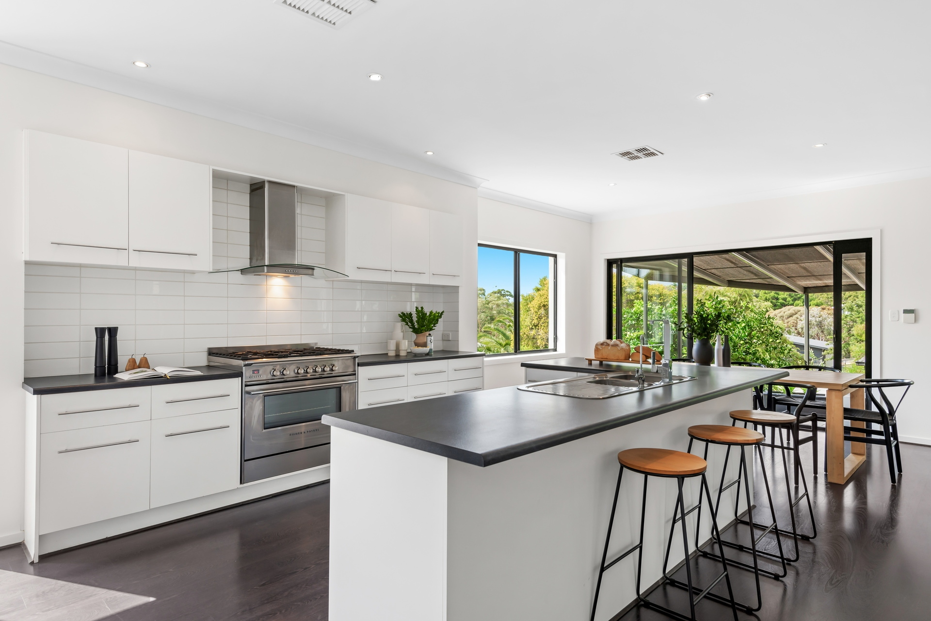 12 Yomara Road, Marino Sold by Giordano & Partners - image 4