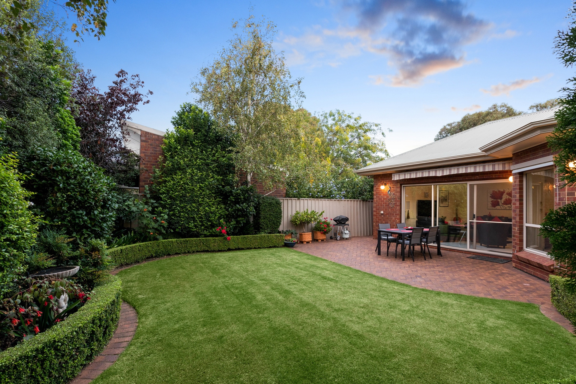 10 Louisa Street, Goodwood Sold by Giordano & Partners - image 4