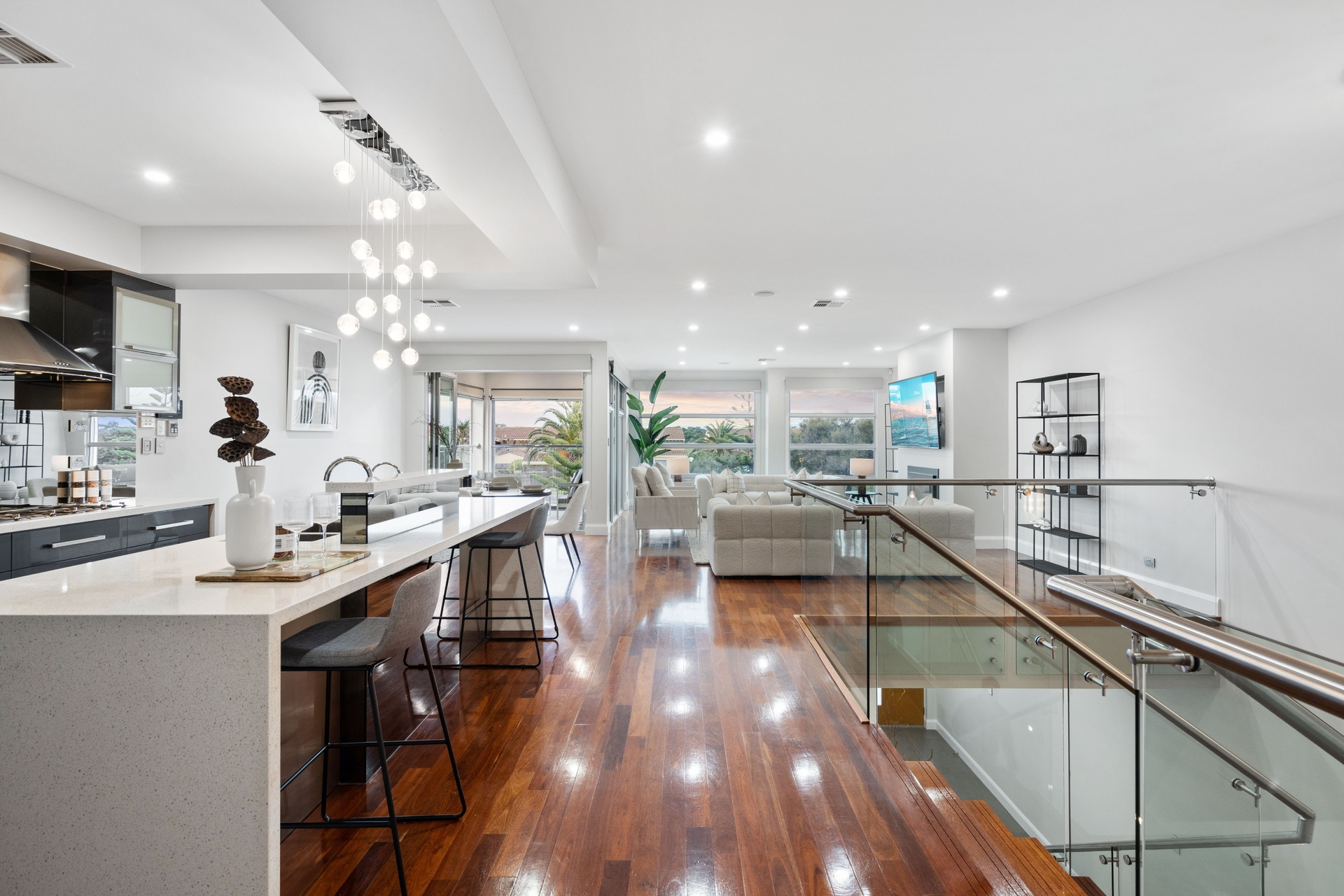 2/81 Military Road, Tennyson Sold by Giordano & Partners - image 1