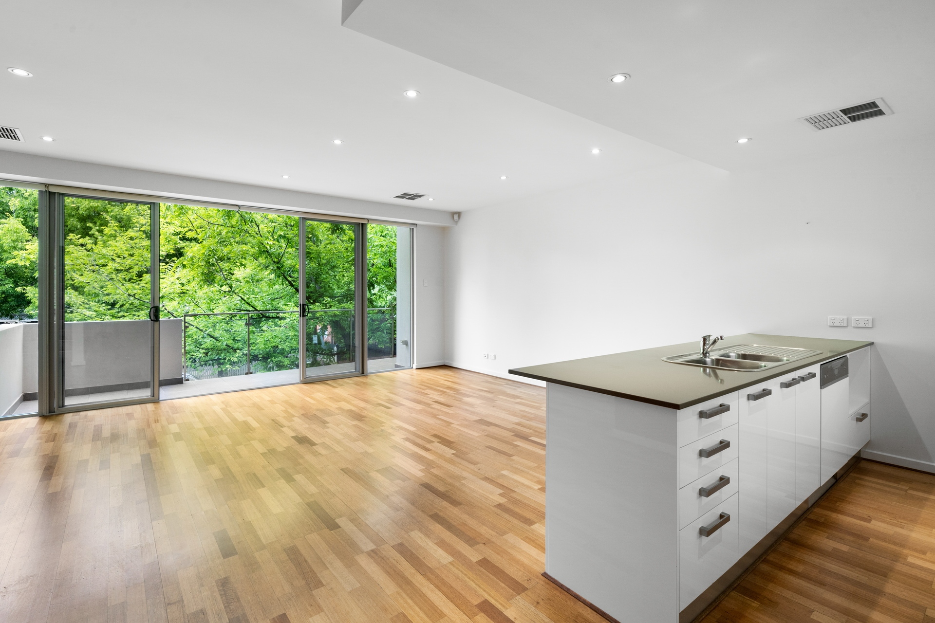 264 Gilles Street, Adelaide Leased by Giordano & Partners - image 1