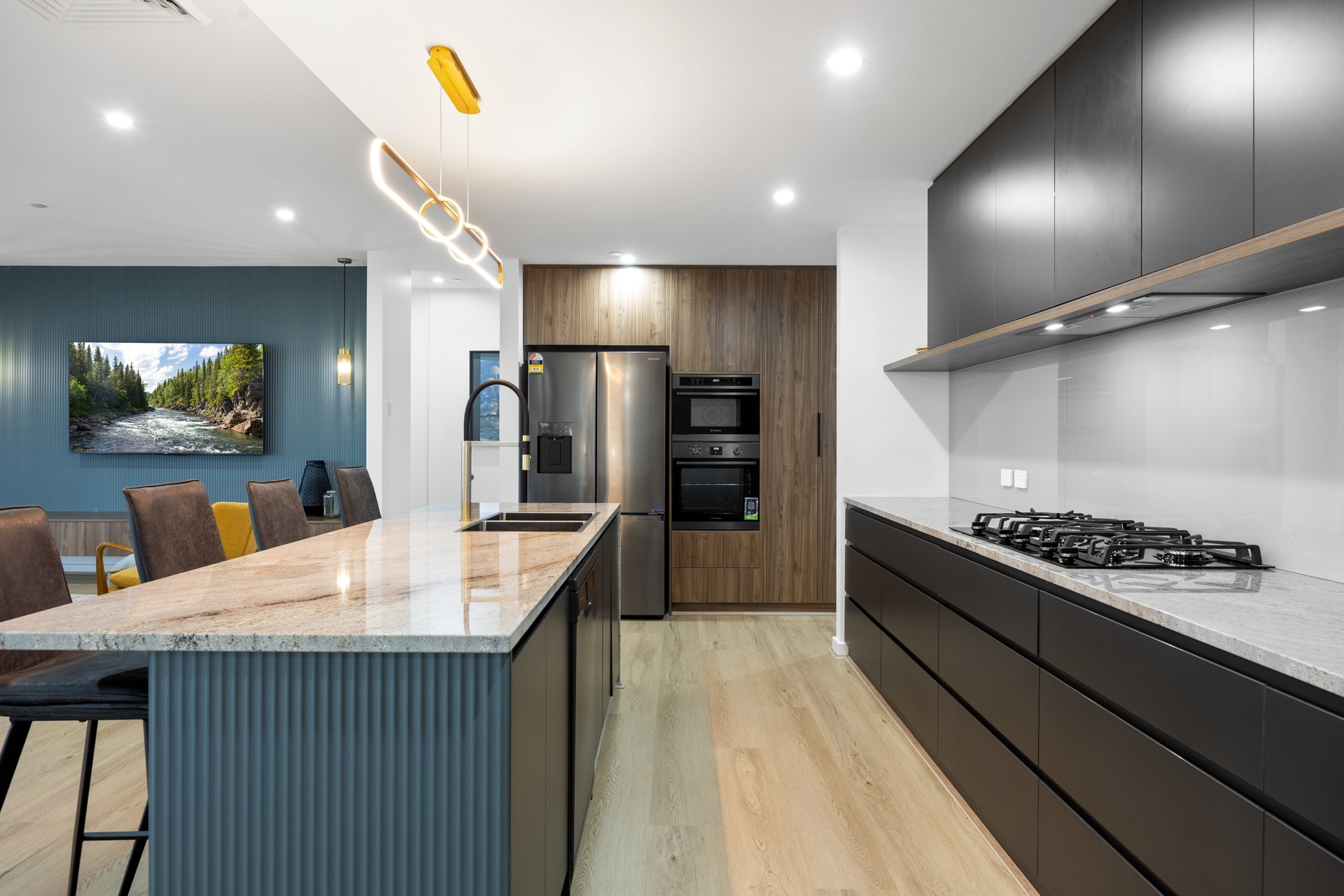 Penthouse/483 North East Road, Hillcrest Leased by Giordano & Partners - image 8