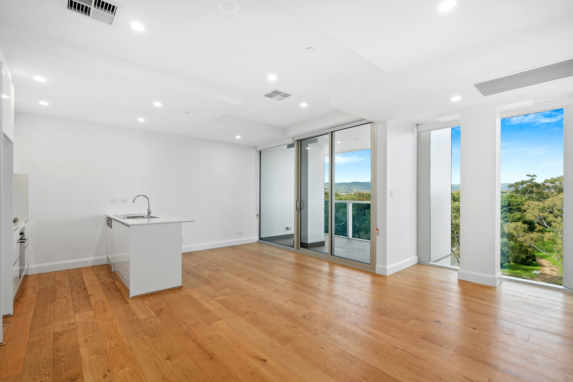 502/267 Hutt Street, Adelaide Leased by Giordano & Partners - image 2