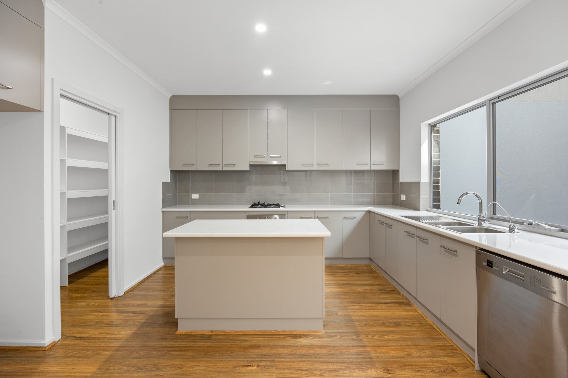 5 Bradley Terrace, Lightsview Leased by Giordano & Partners - image 5