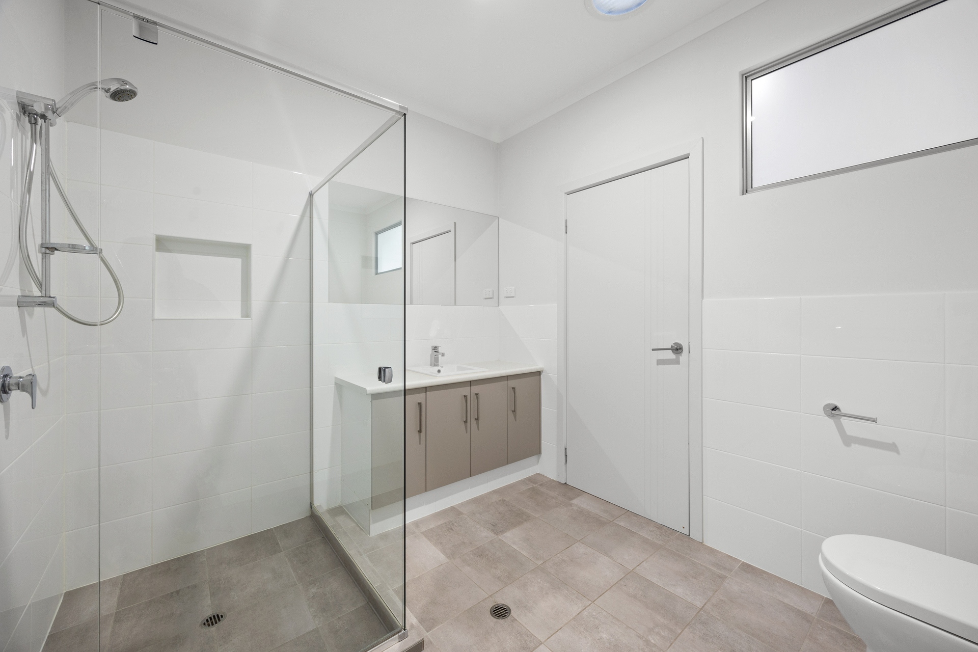 5 Bradley Terrace, Lightsview Leased by Giordano & Partners - image 14