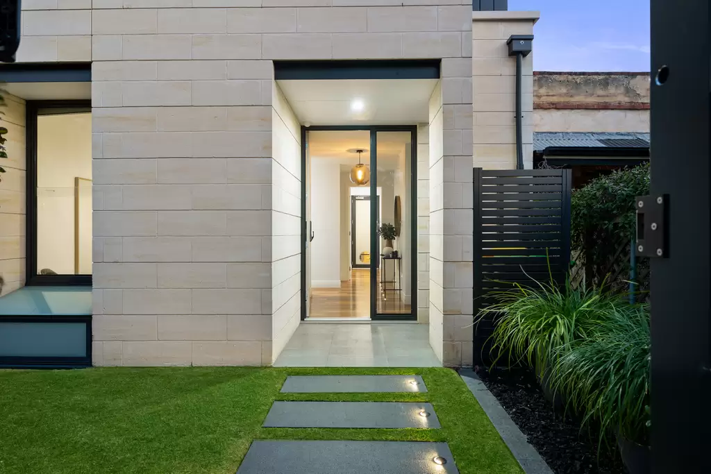 77 Childers Street, North Adelaide Sold by Giordano & Partners