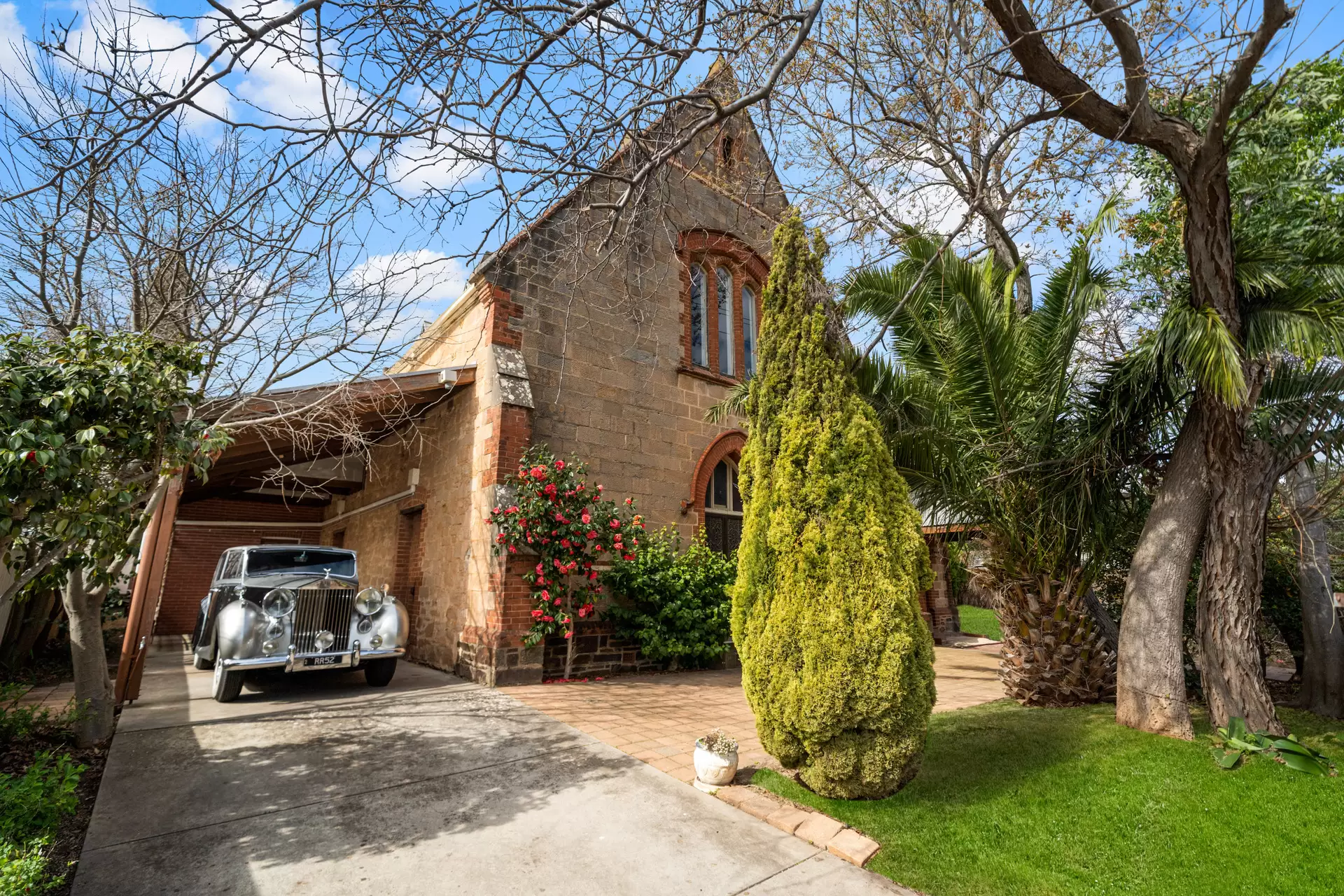 2 East Parade, Kingswood Sold by Giordano & Partners - image 1
