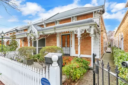 12 MacKinnon Parade, North Adelaide Leased by Giordano & Partners