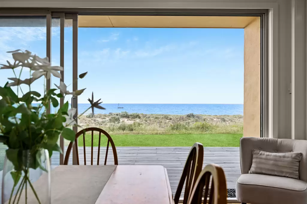 43 Seaview Road, Tennyson Sold by Giordano & Partners