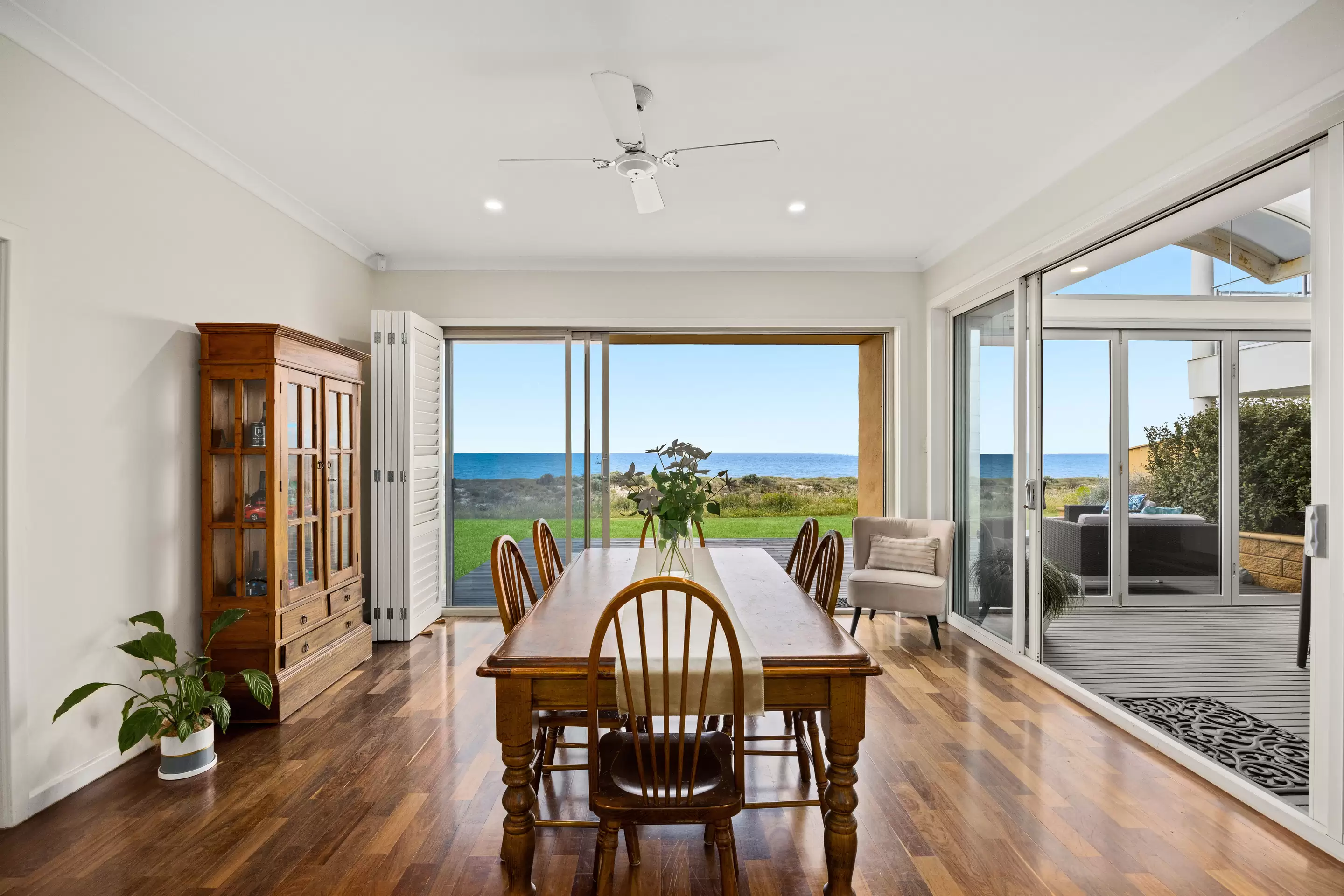 43 Seaview Road, Tennyson Sold by Giordano & Partners - image 3