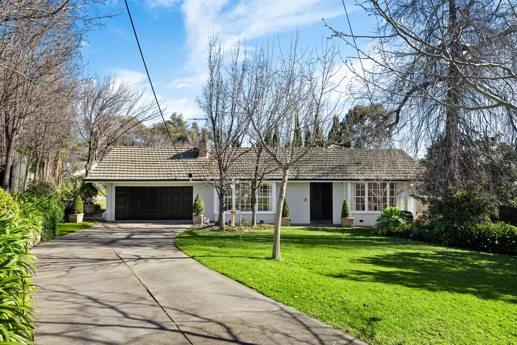 5 Bradfield Street, Burnside Auction by Giordano & Partners